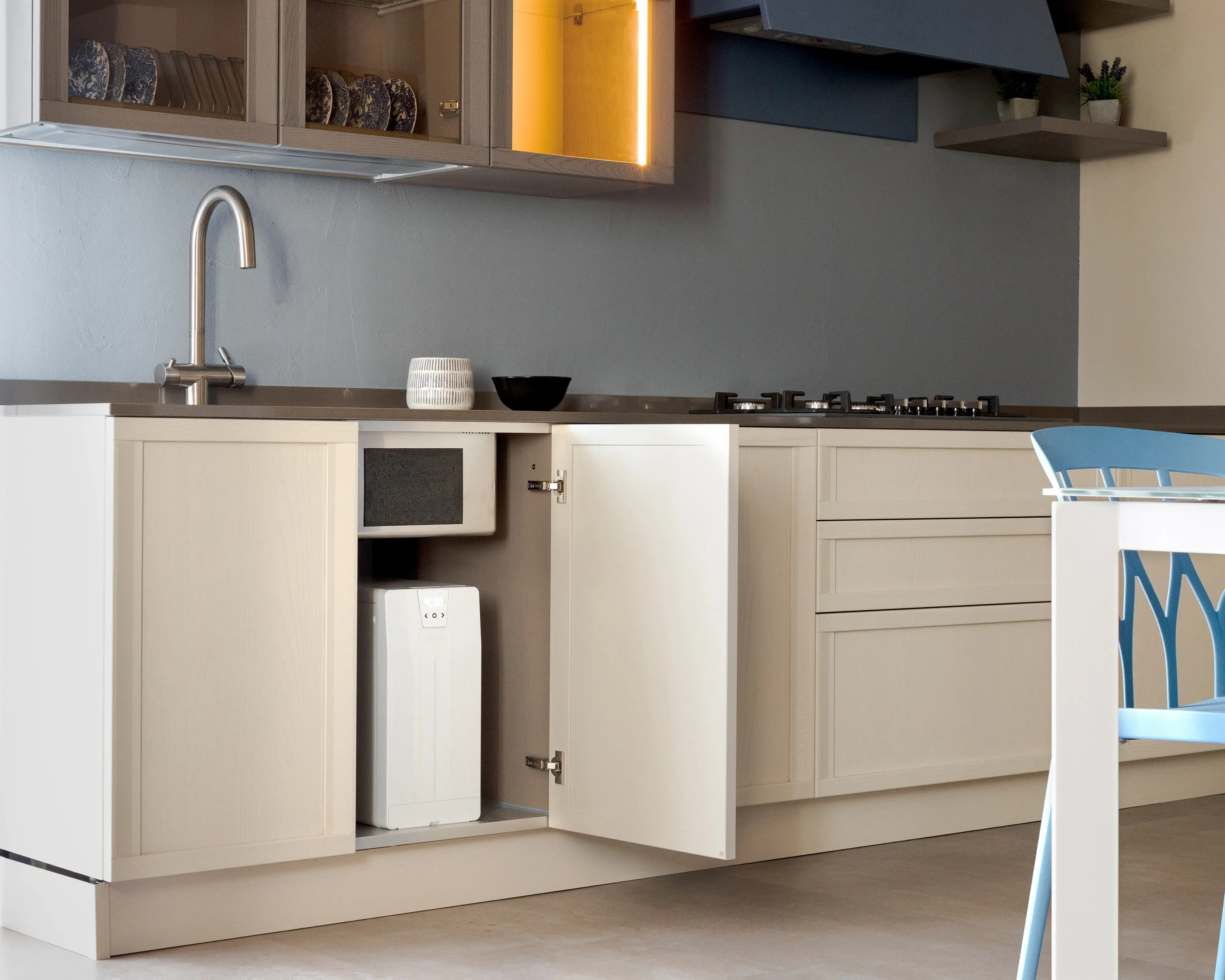 JoMi Frizz-In Wasserfilter im Spülenunterschrank